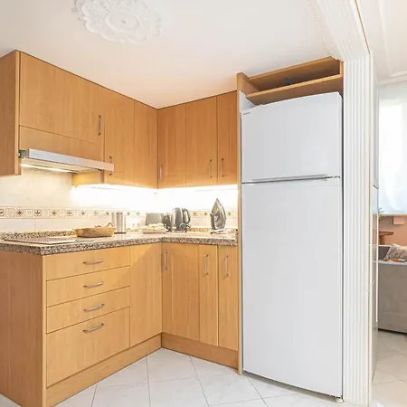 Gray Dalbion Puerto Banus - Happy Apartment