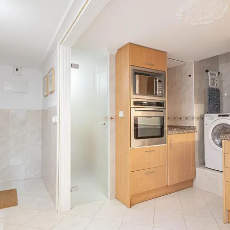 Apartment Gray Dalbion Puerto Banus - Happy *