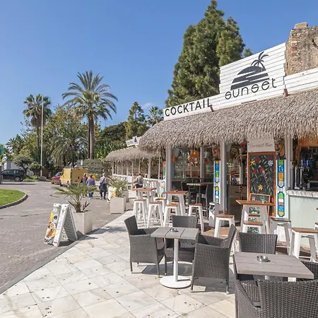 Gray Dalbion Puerto Banus - Happy